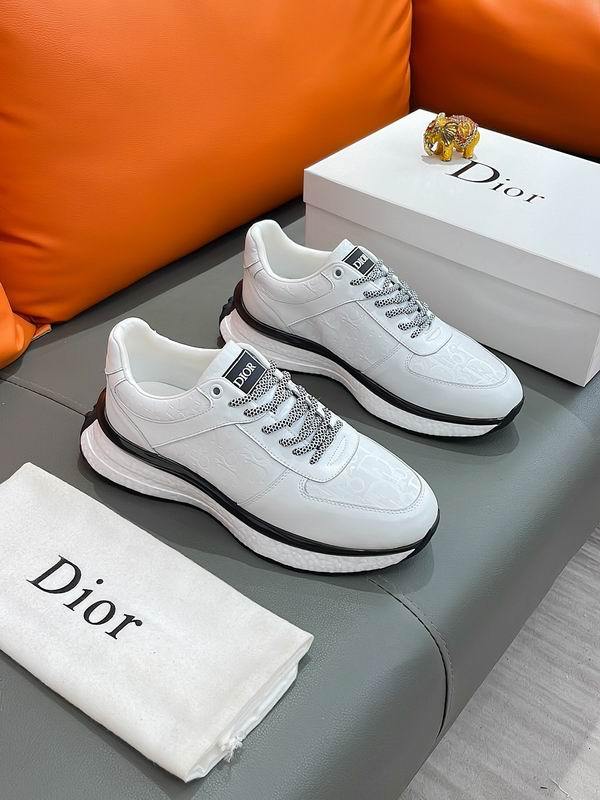 DIOR Men's Shoes 452